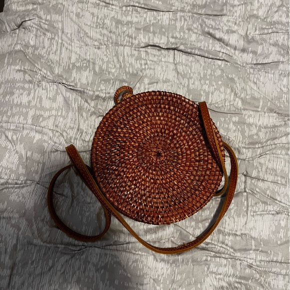 Round Rattan Crossbody - Picture 3 of 9